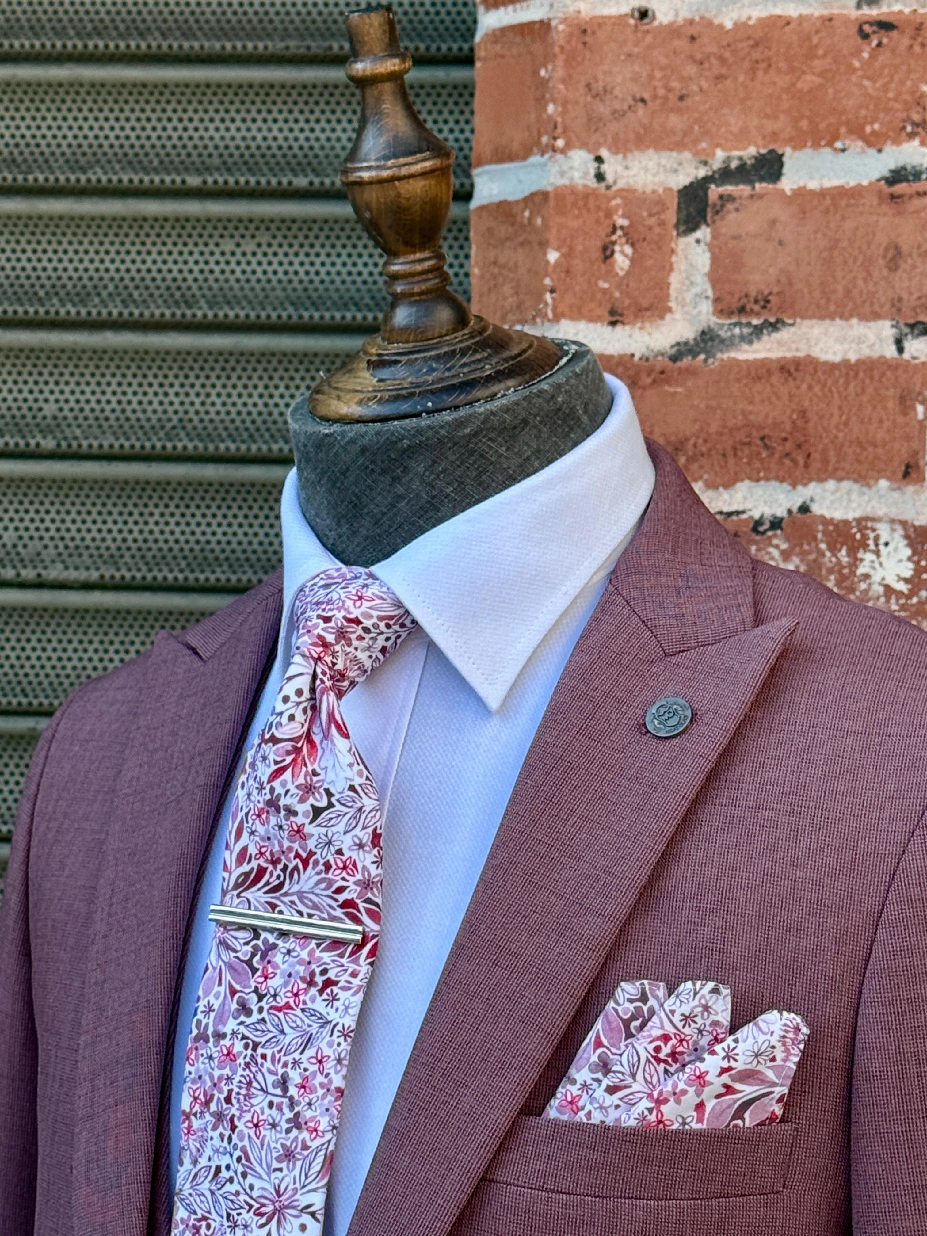 MONTY - Mauve Three Piece Suit